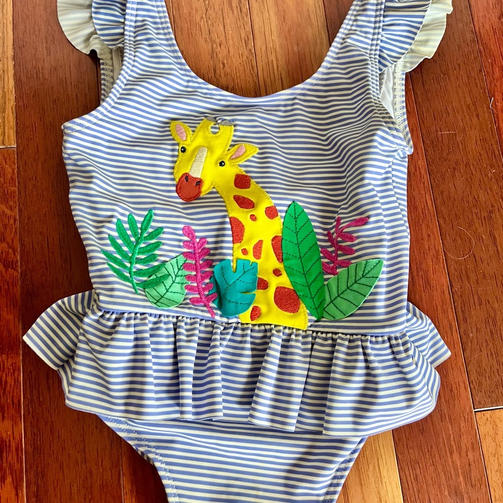 Baby Boden girls giraffe swimsuit size 2-3 years old